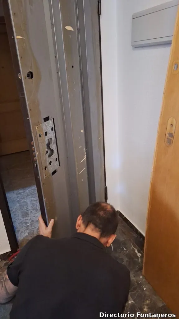 Cerrajero 24h LowCost - Ditifet cerrajeros Burjassot | Barato