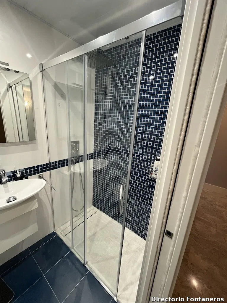 SANEHILUC Servicio de fontanería