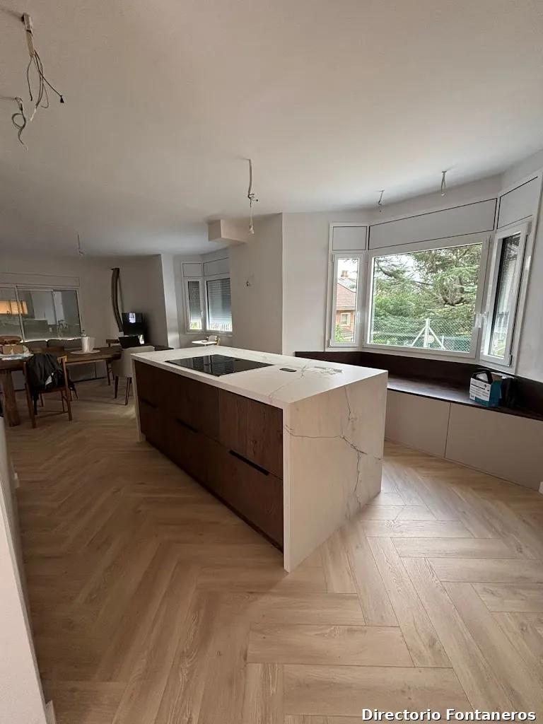 MULTISERVEIS I REFORMES