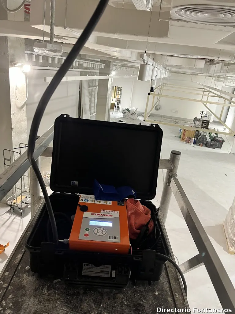 Inst. Fontaneria Diego Mora