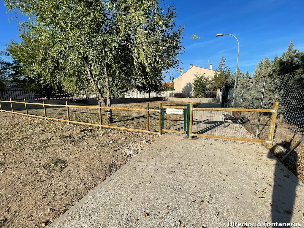 Multiservicios JLG Constructora - Pintura - Limpiezas en gral. - Fontanería - Electricidad - Reformas - Manitas