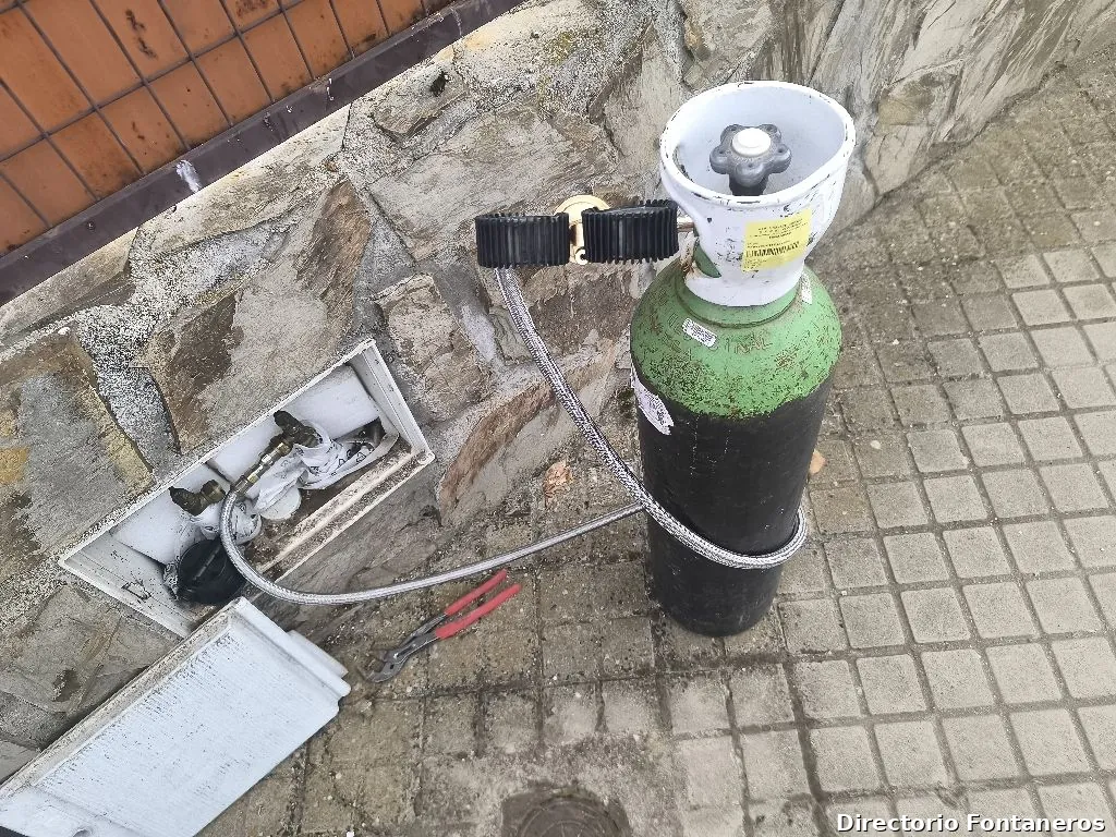 RV fontaneria y localizaciones sl.