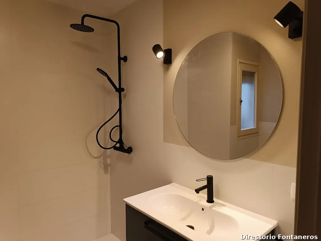 Raúl Martínez Instal·lacions, Manteniments i Reparacions