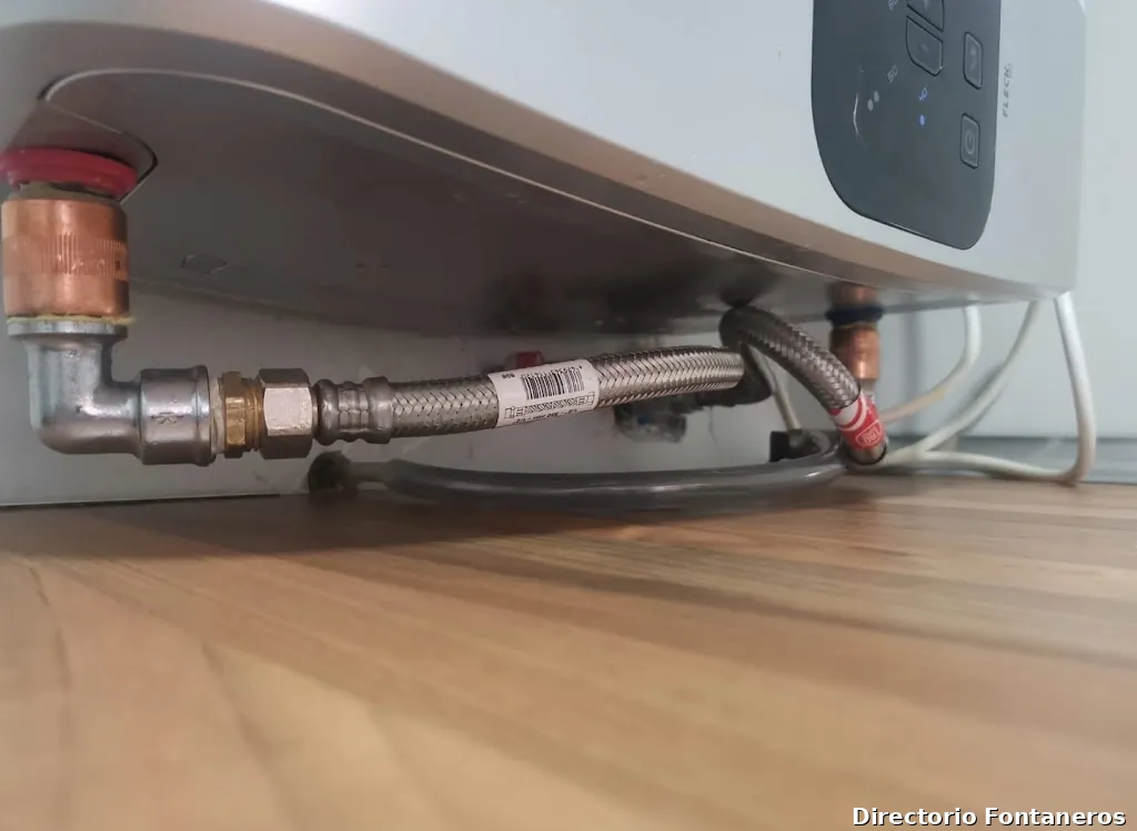 URGENCIAS FONTANERIA 24 HORAS DESATOROS INSTALACIONES HRC (OFICINA LA MALAGUETA)