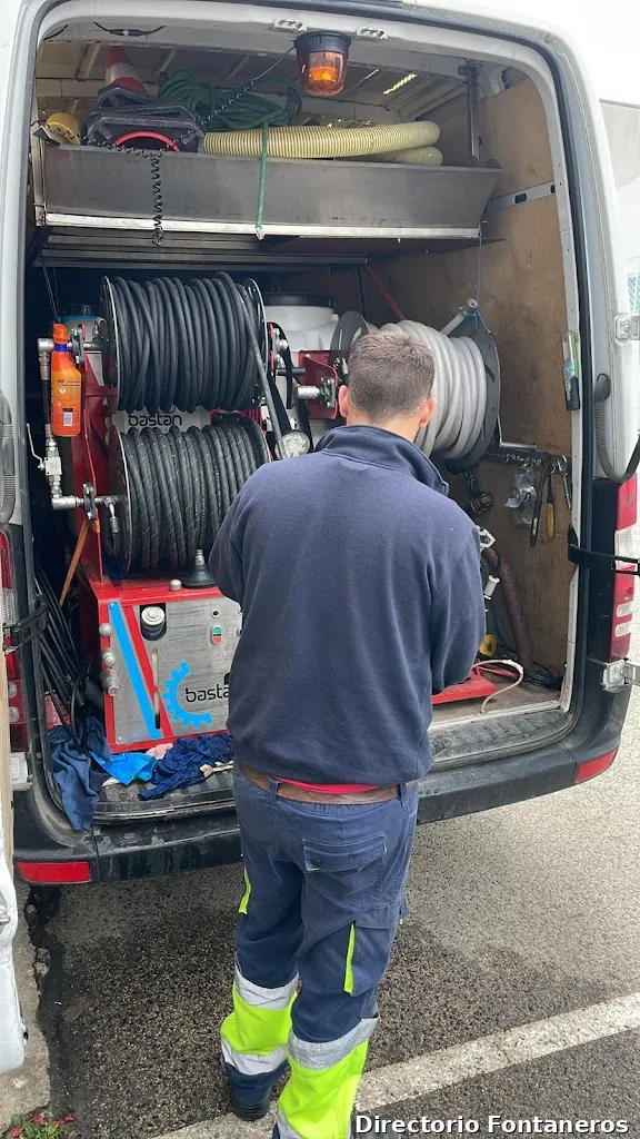 Aquanet Especialistas en Desastascos